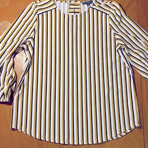 Medium Adrianna Papell blouse